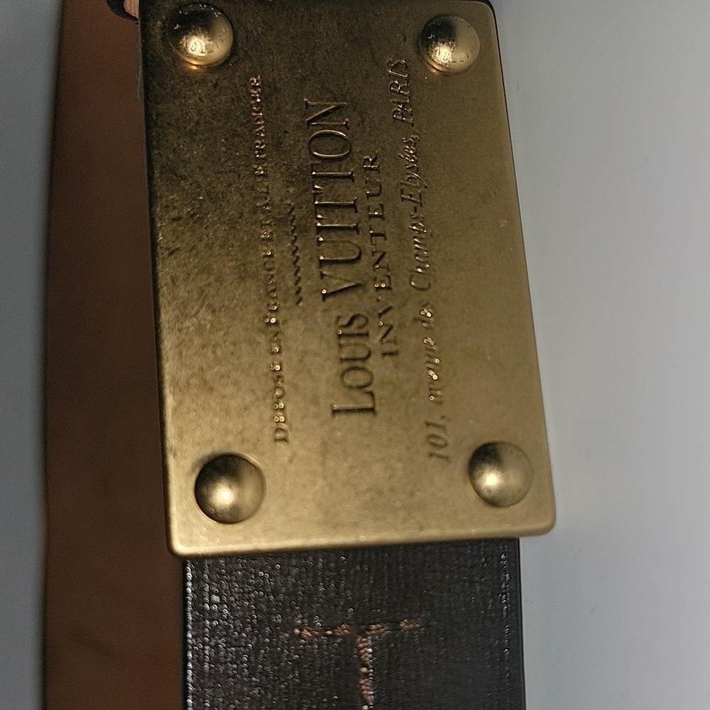 Louis Vuitton Black Belt with Brass Buckle Size 32 - Picture 9 of 10